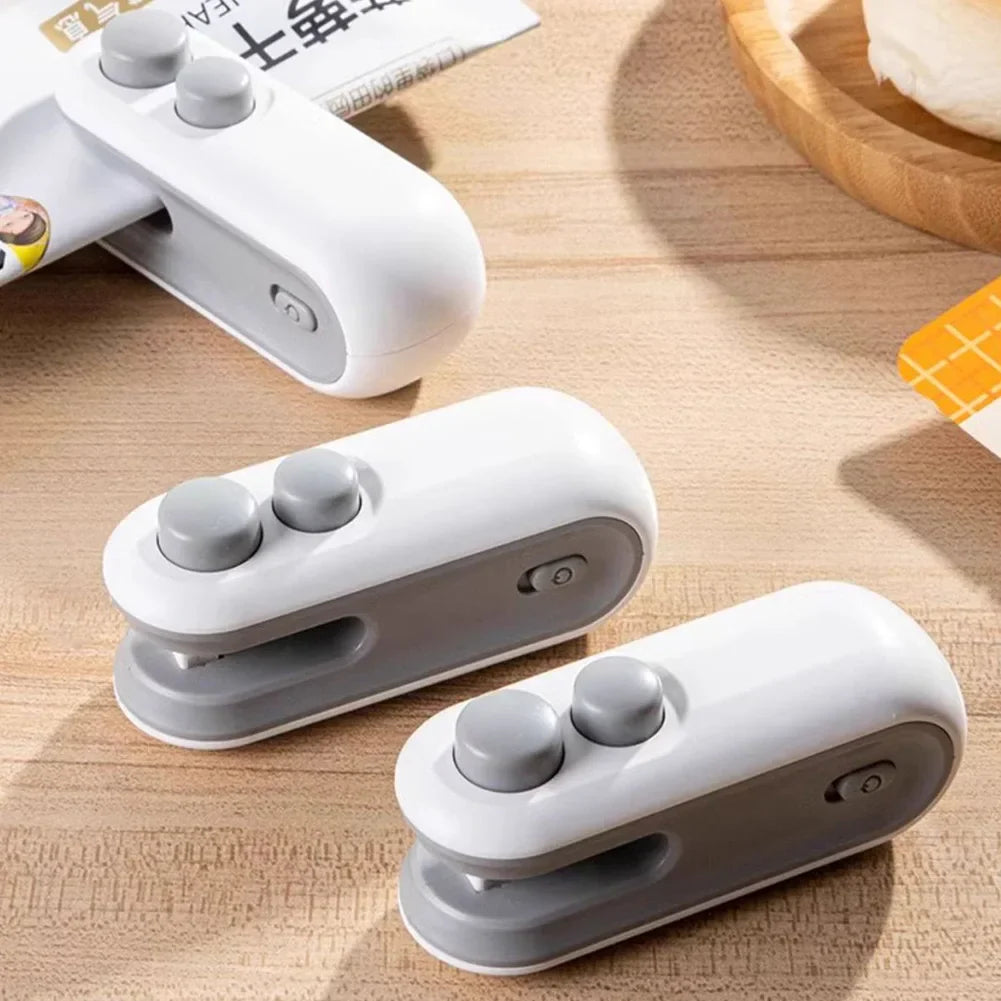 Mini Selador Automático Portátil - Mantenha seus Alimentos Frescos em Qualquer Lugar!